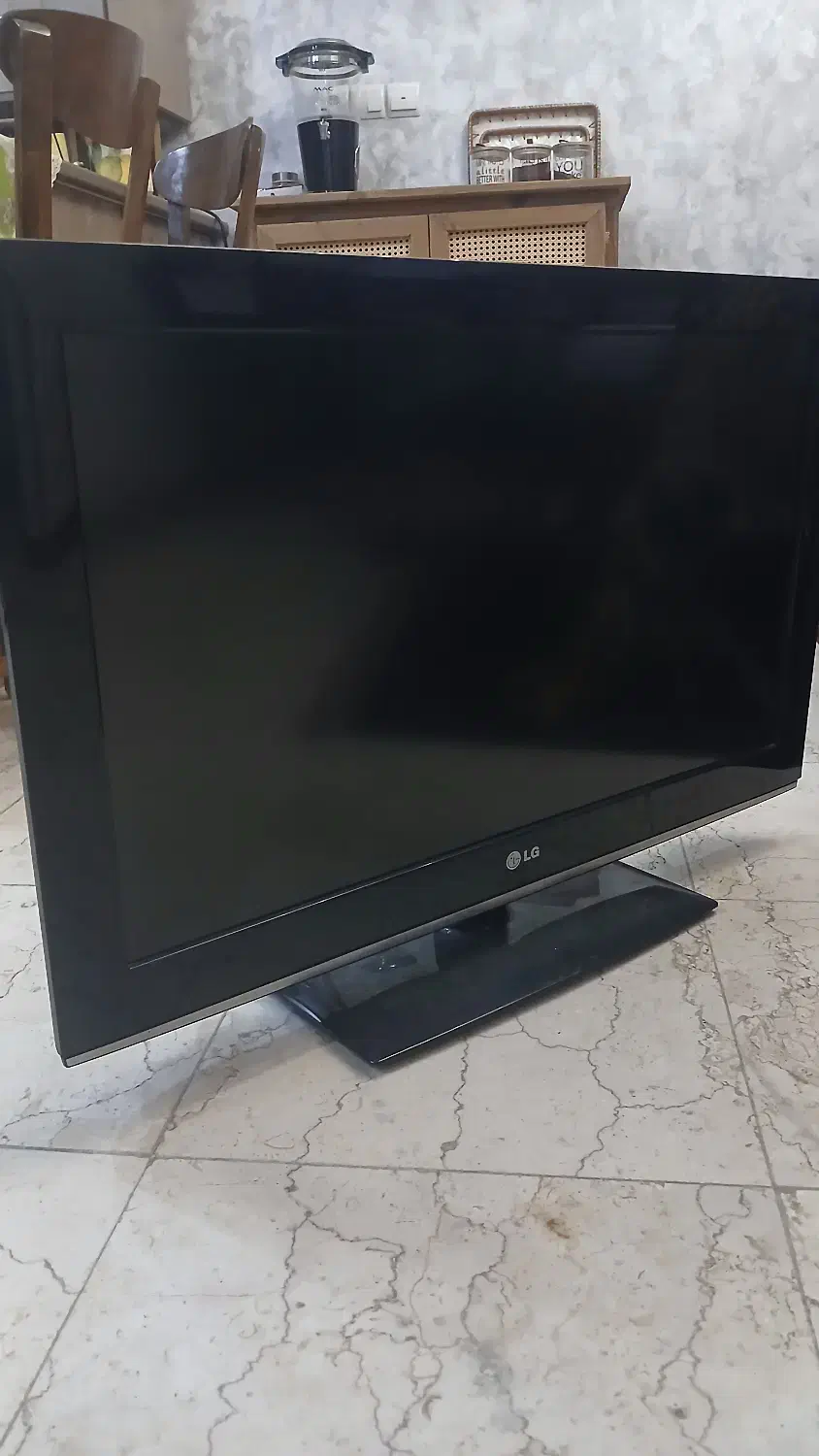 تلویزیون ۳۲ اینچ lG اصل|تلویزیون و پروژکتور|تهران, سهروردی|دیوار