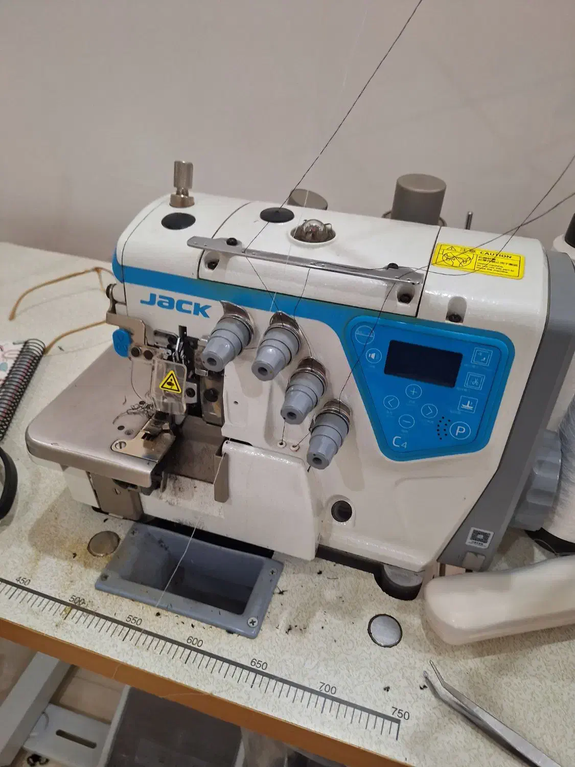 چرخ سردوز صنعتی c4|چرخ خیاطی و ریسندگی|نظرآباد, رسالت|دیوار