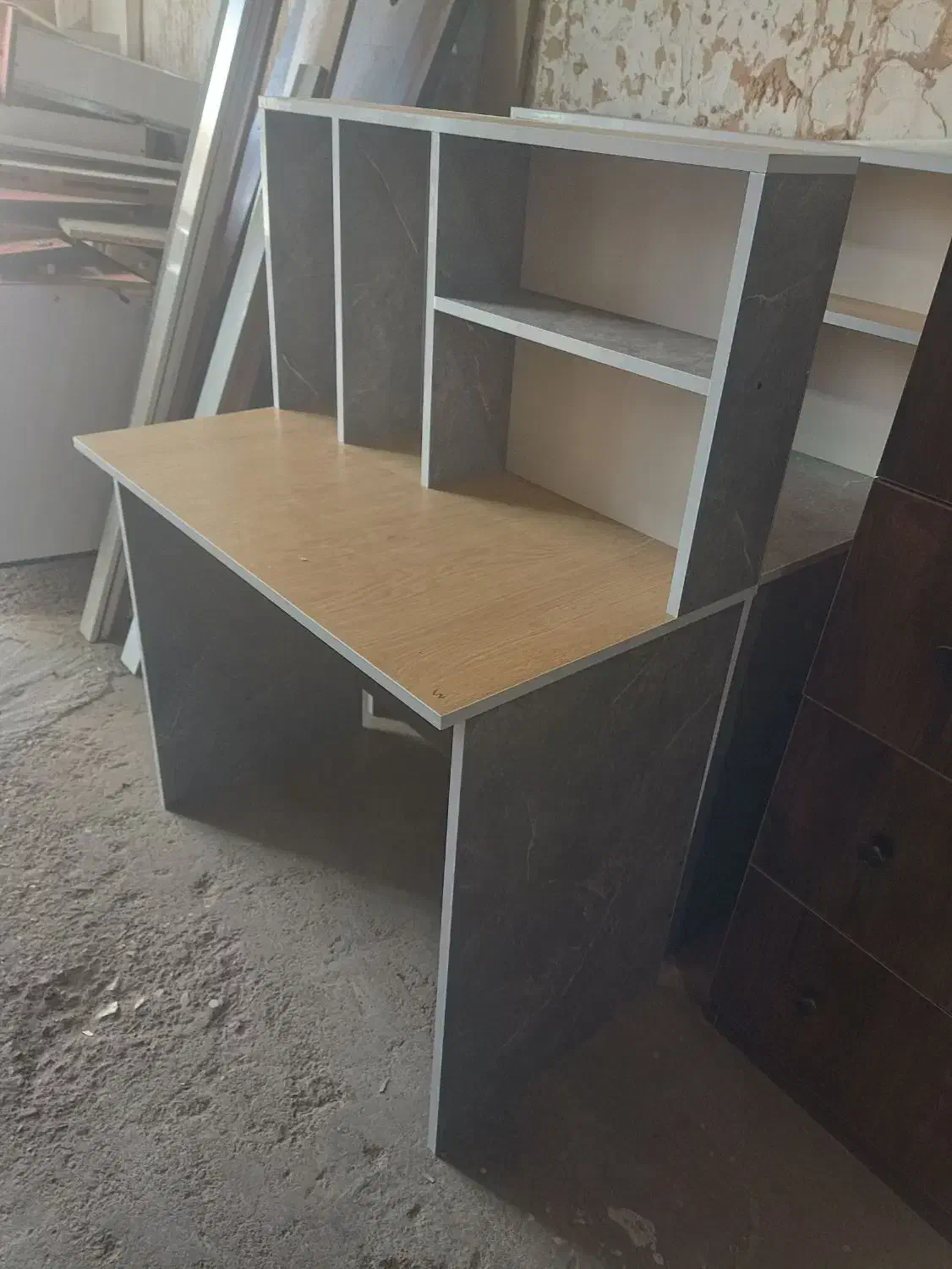 میزتحریرکتابخانه دار|میز تحریر و کامپیوتر|کرمان, |دیوار