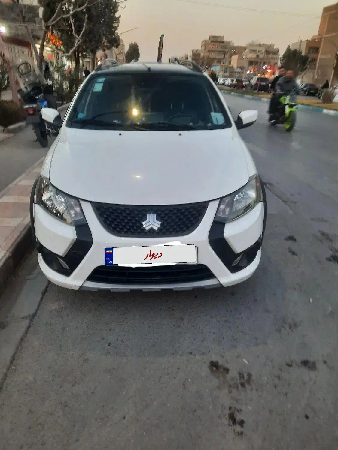 کوییک SR ۱۴۰۲|خودرو سواری و وانت|اصفهان, شهرک میلاد|دیوار