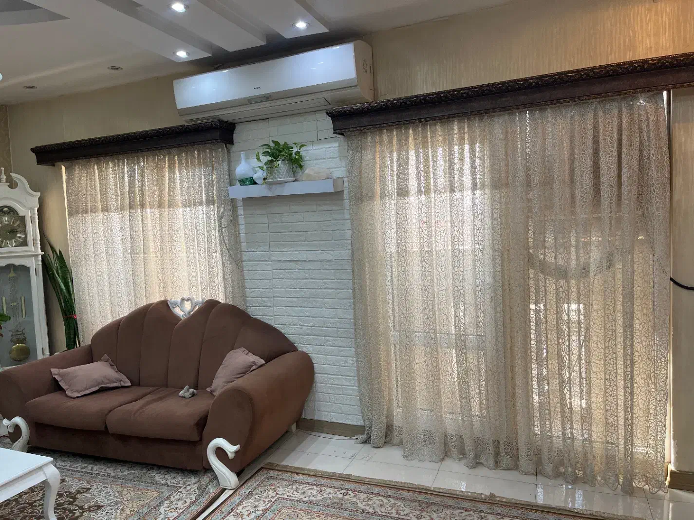 پرده همراه با کتیبه|پرده، رانر، رومیزی|اهواز, زندوکیلی|دیوار