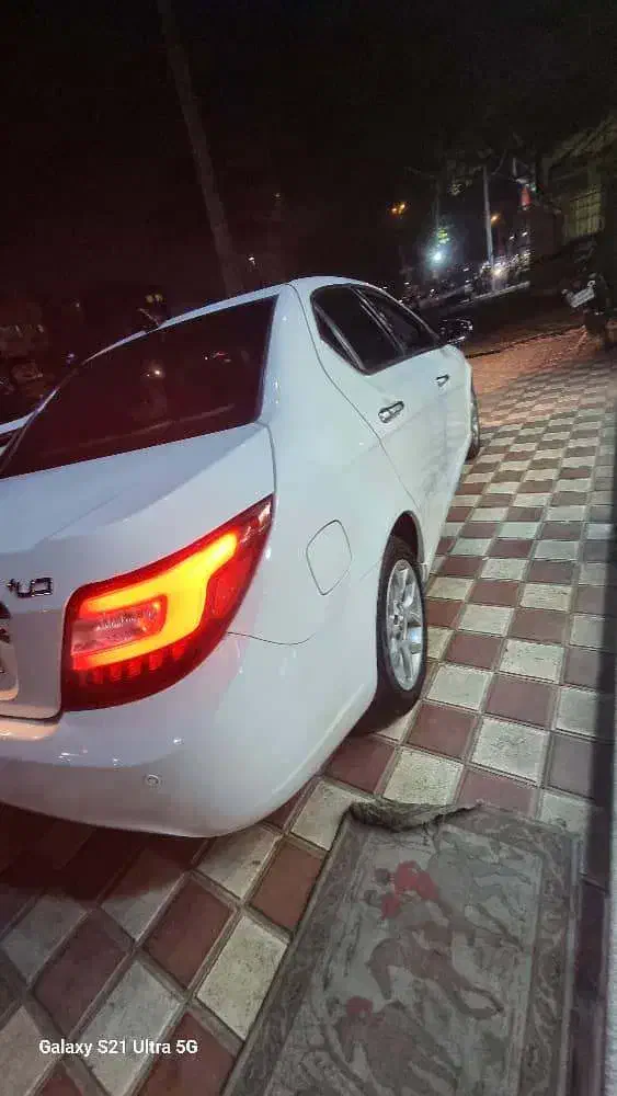 دنا پلاس توربو شارژ سانروف دار دنده ای۱۴۰۳|خودرو سواری و وانت|رشت, گلسار|دیوار