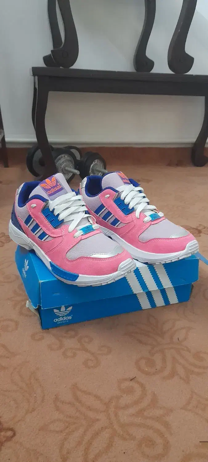 کتونی نونو|کیف، کفش، کمربند|هشتگرد, مدرس|دیوار