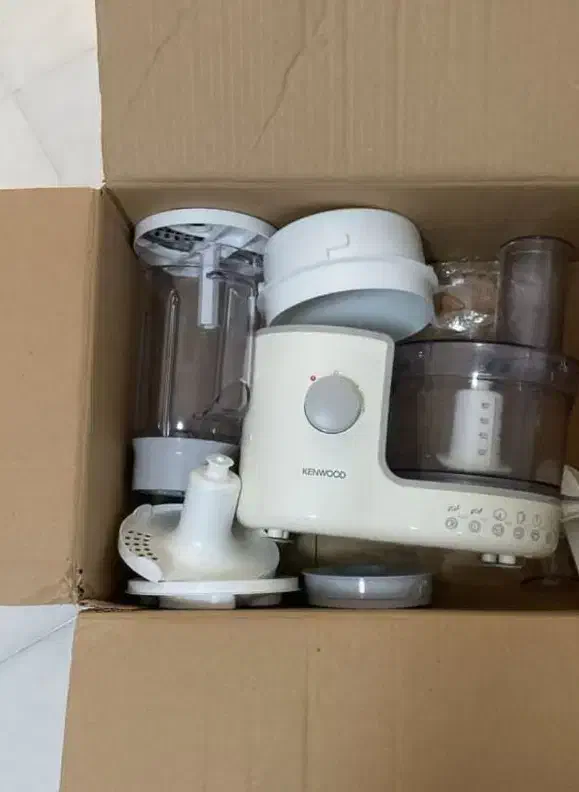 غذا ساز همه کاره کنوود|خردکن، آسیاب، غذاساز|بروجرد, |دیوار