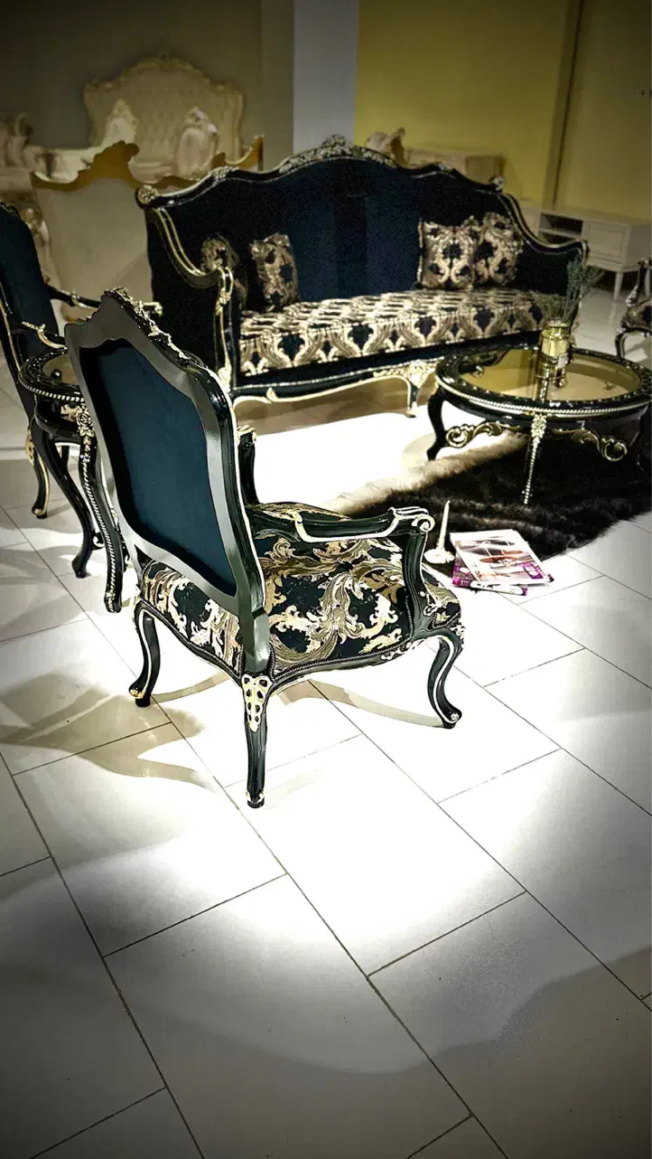 مبل استیل و سلطنتی ۷ نفره فرانسوی|مبلمان خانگی و میز عسلی|مشهد, وکیل‌آباد|دیوار