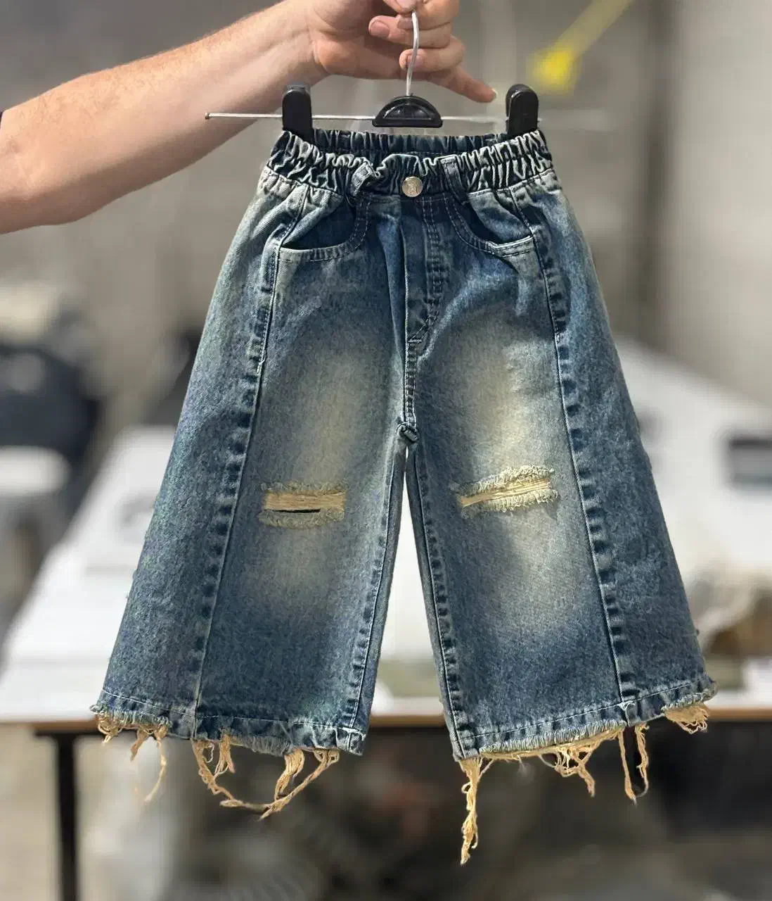 لباس کودک و نوجوان|کفش و لباس بچه|دهلران, |دیوار