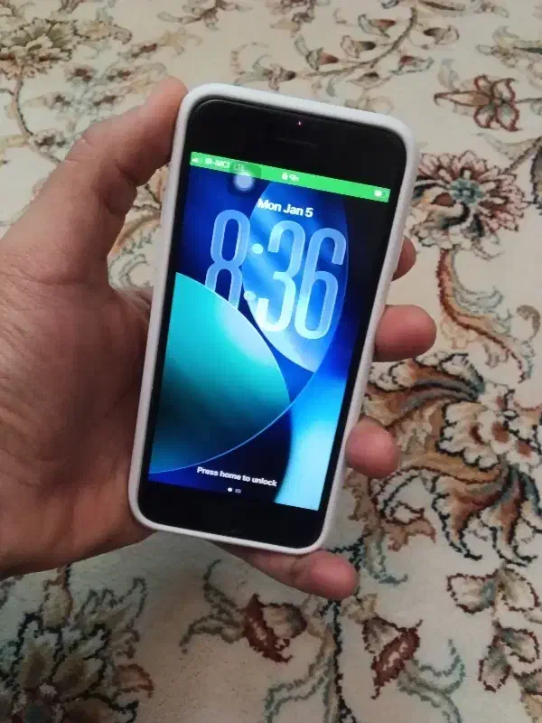 آیفون اس ای 2020|موبایل|کرج, حصارک بالا|دیوار