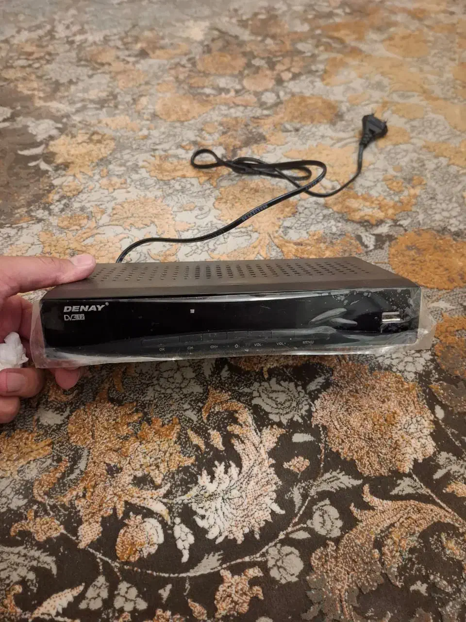 گیرنده دیجیتال برند دنای در حد نونو|صوتی و تصویری|تهران, خواجه نظام الملک|دیوار