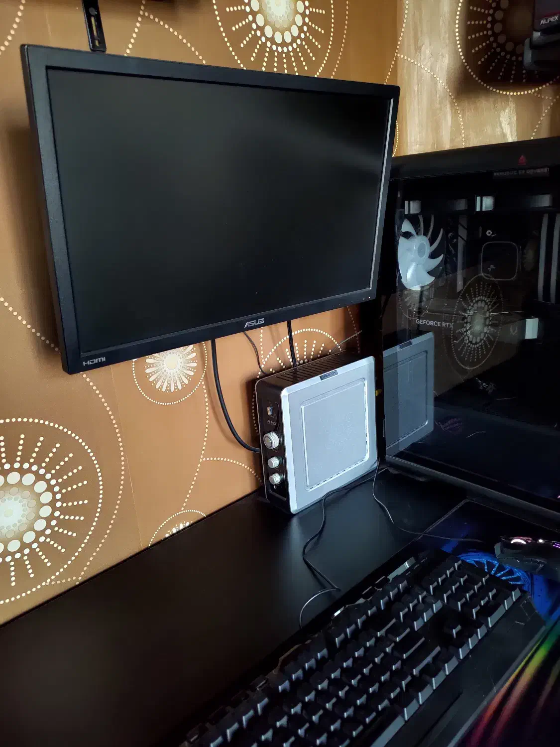 مانیتور ASUS VP228|قطعات و لوازم جانبی رایانه|اندیشه, اندیشه فاز ۵|دیوار