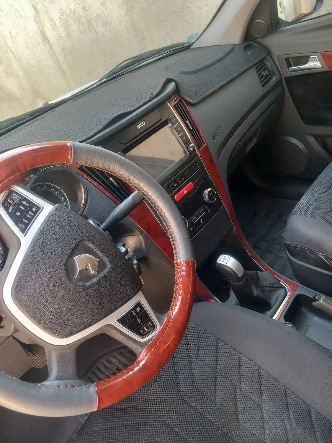 دناپلاس مدل ۴۰۰|خودرو سواری و وانت|کازرون, |دیوار