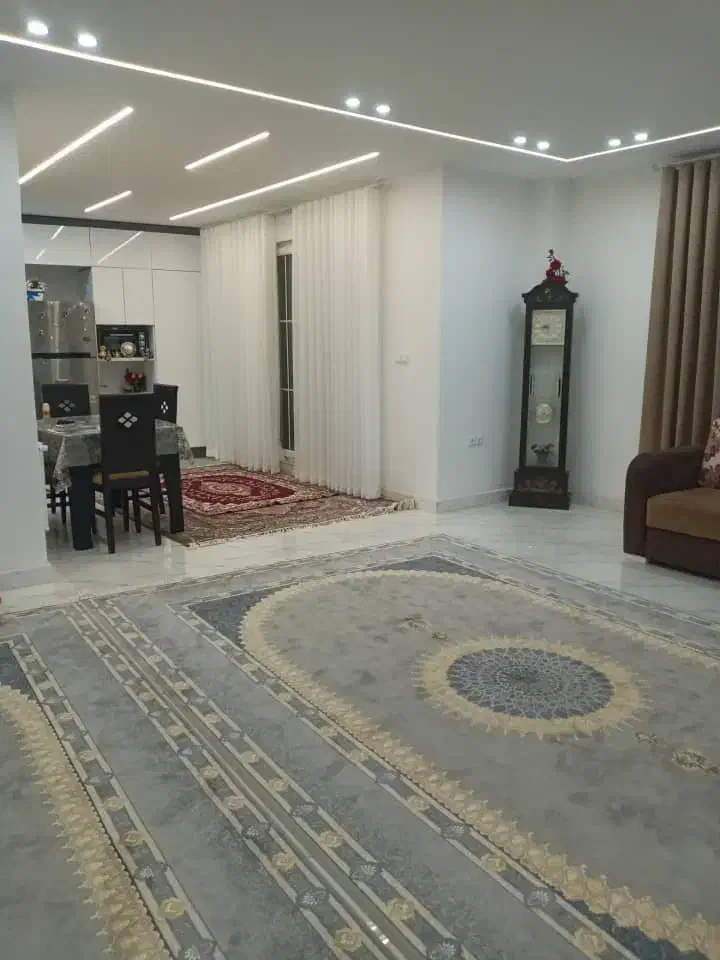 170 متری با لوکیشن عالی|فروش آپارتمان|رضوانشهر, |دیوار