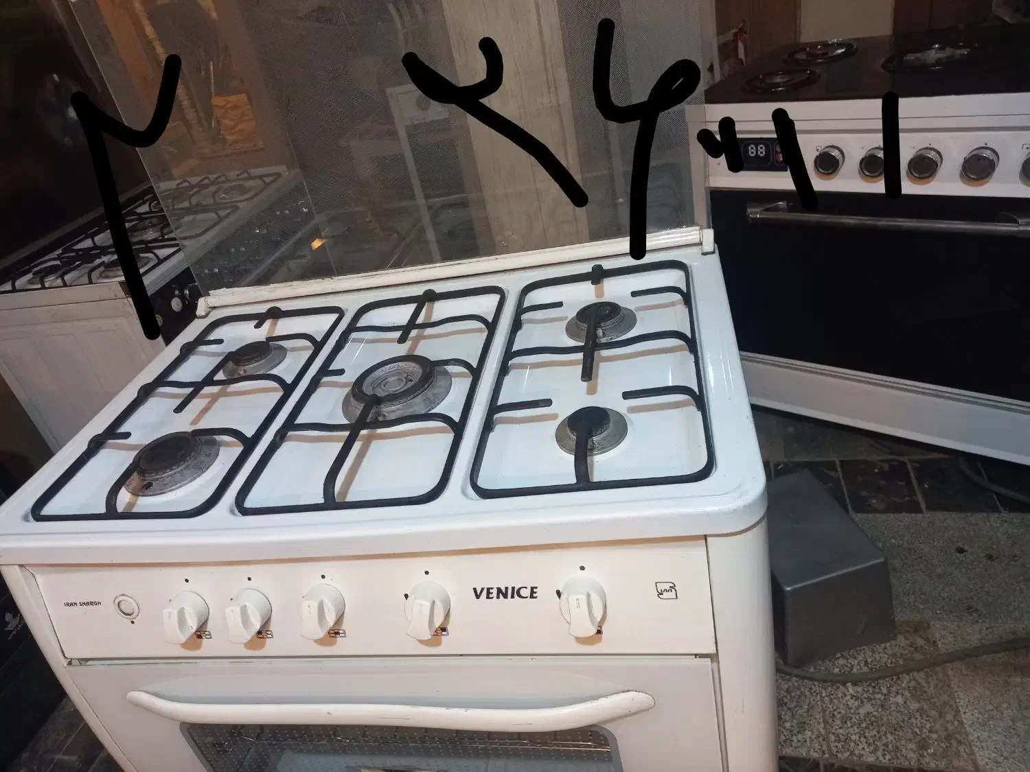 چندتاگازطرح فرتمیزکارکرده بخاری تمیز|اجاق گاز و لوازم برقی پخت‌وپز|مشهد, کلاهدوز|دیوار