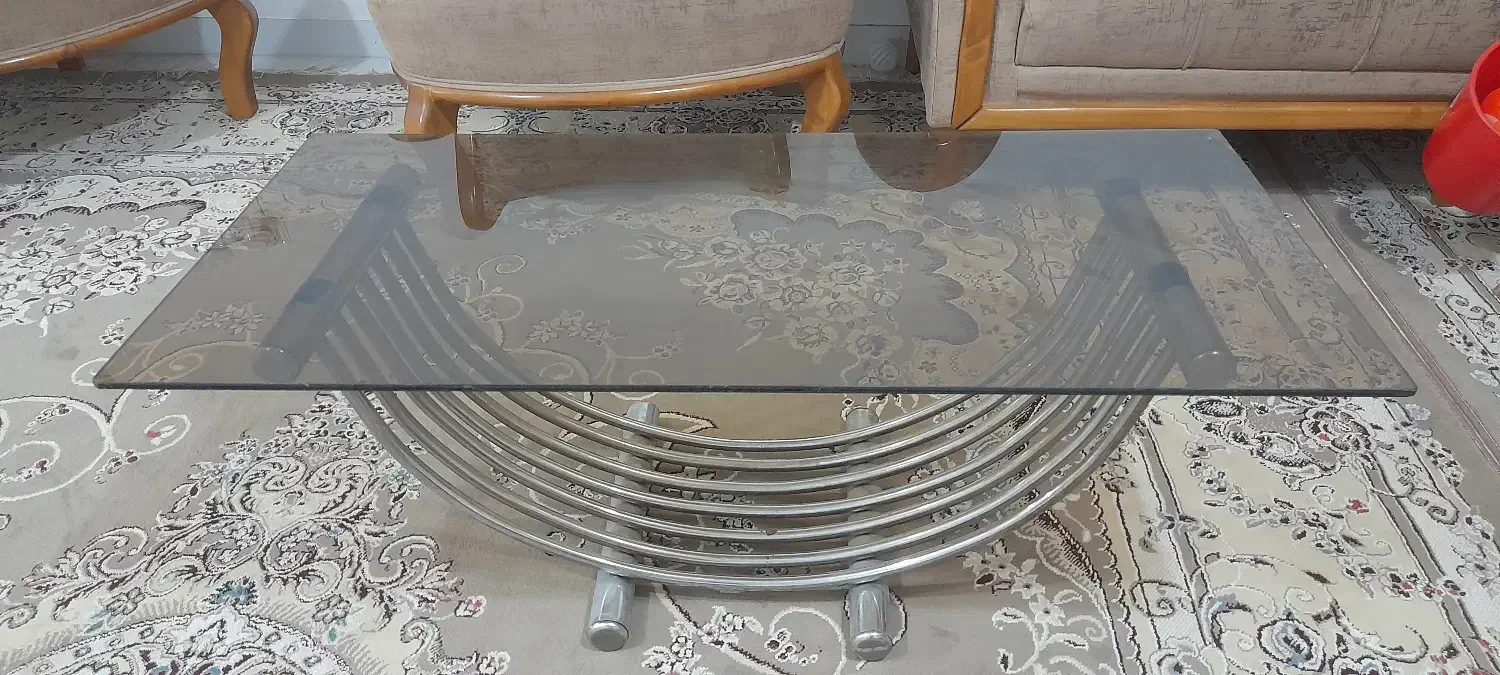 میزشیشه ای|میز و صندلی غذاخوری|نیشابور, گنبد سبز|دیوار