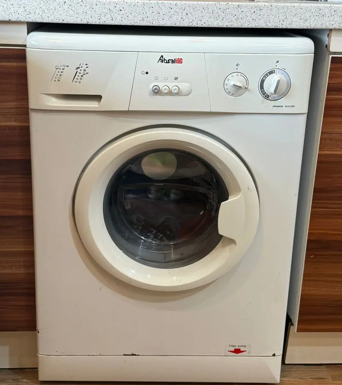 لباس شویی ابسال|ماشین لباسشویی و خشک‌کن لباس|رودسر, |دیوار