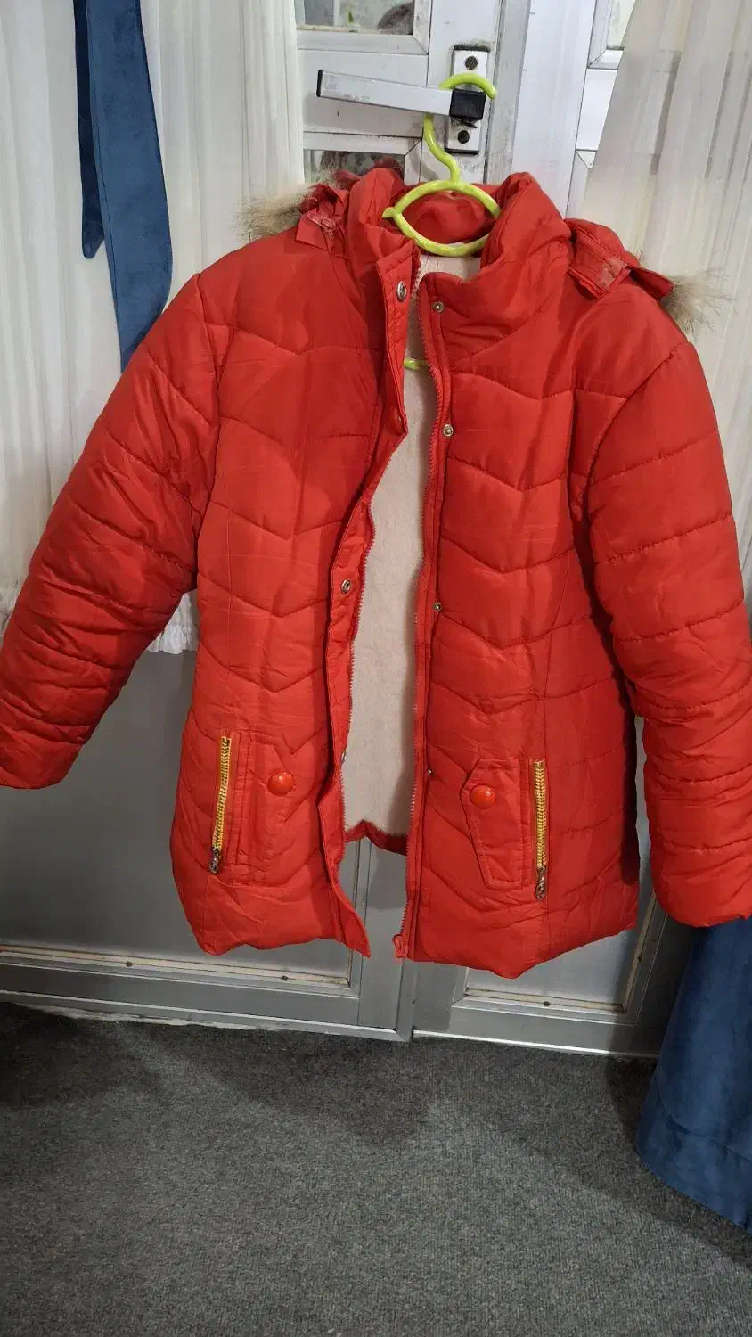 کاپشن دخترانه درحد نو|لباس|رشت, معلولین|دیوار