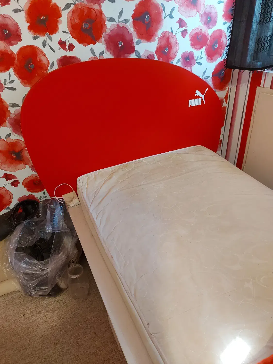 تخت خواب تک نفره|تخت و سرویس خواب|چمران, |دیوار