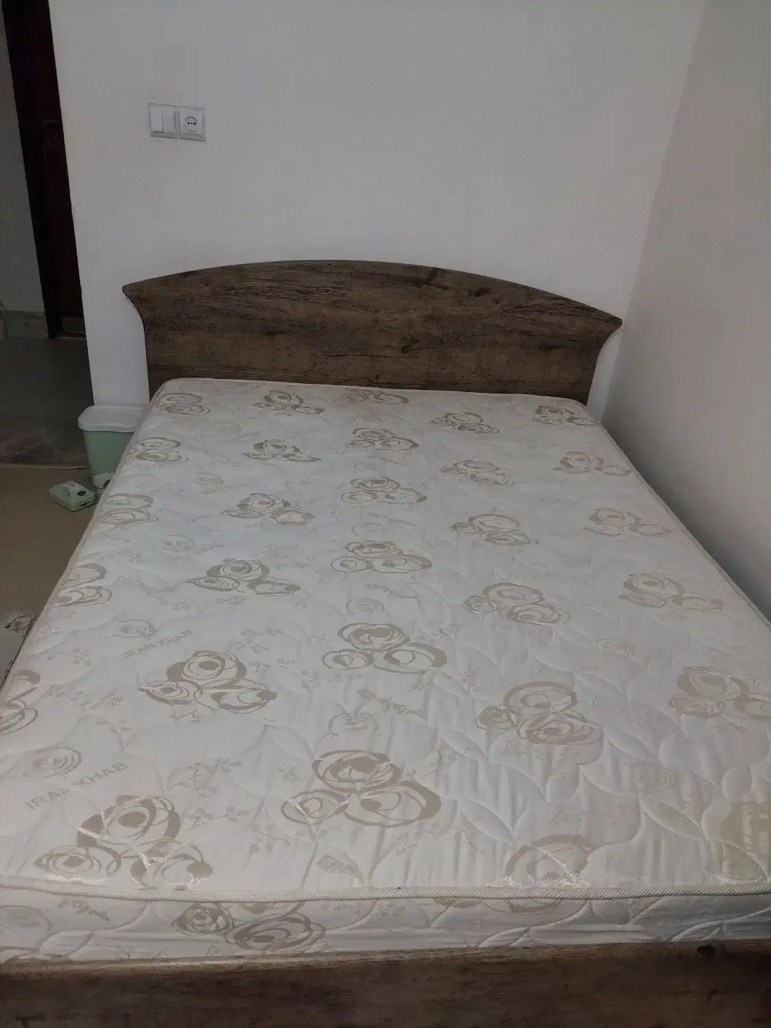 تشک دونفره فنری اسایش|تشک تختخواب|برازجان, |دیوار