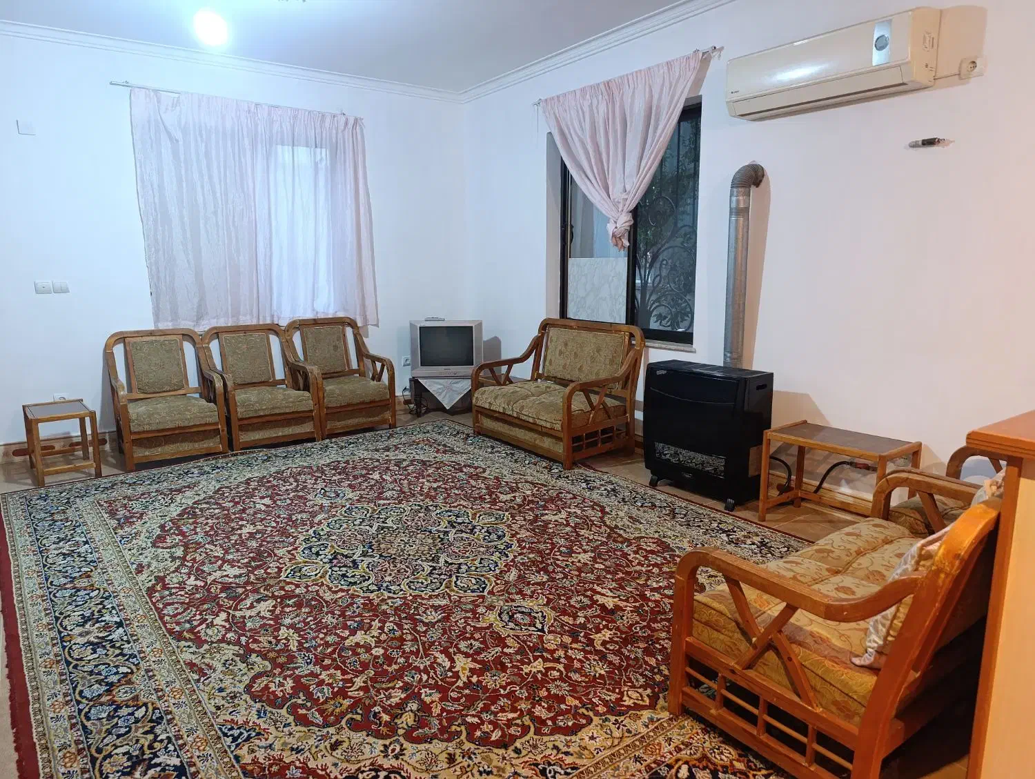 فروش مبل ۸نفره|مبلمان خانگی و میز عسلی|رامسر, |دیوار