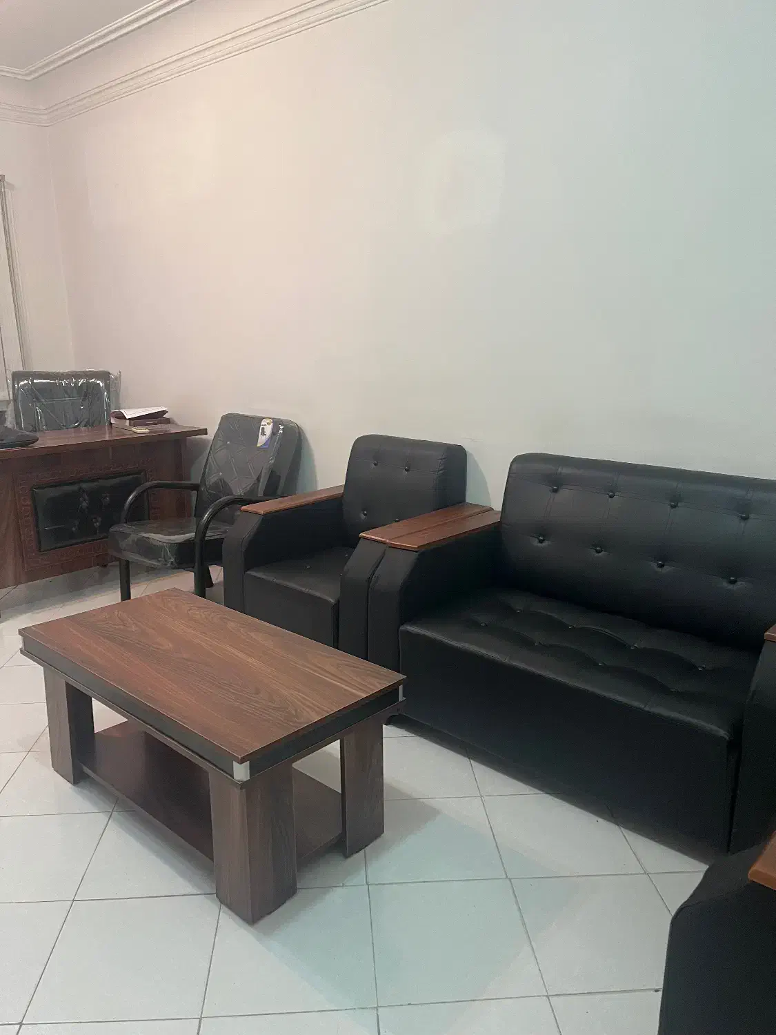 اجاره یک اتاق از واحد تجاری|اجارهٔ دفتر کار، اتاق اداری، مطب|رشت, حاجی آباد|دیوار