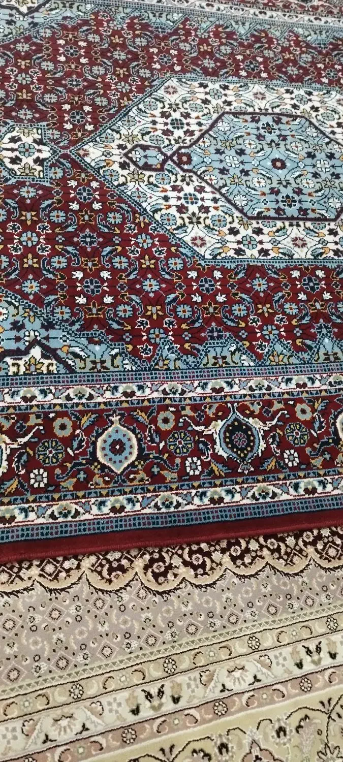 فرش ۶متری تمام نخ کم کارکرده|فرش|پارس‌آباد, |دیوار