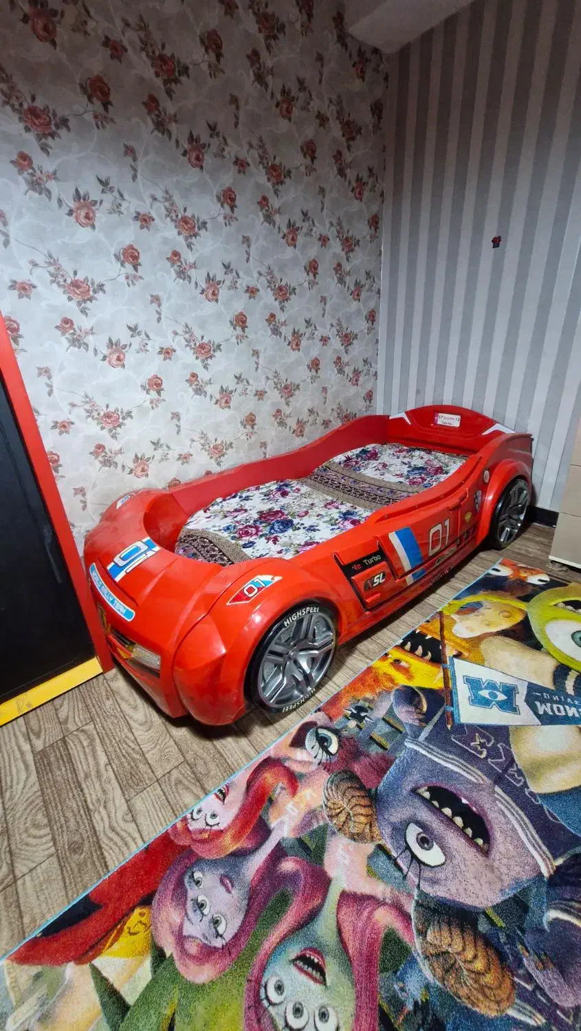 سرویس تخت خواب کمددبا تشک|تخت و سرویس خواب|محمدشهر, محمدشهر|دیوار