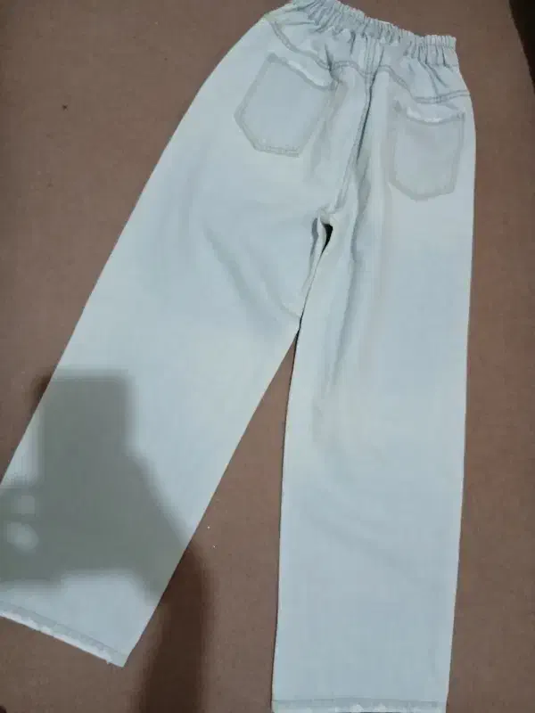 شلوار جین وایدلگ پشت کش زاپ دار سایز۳۰ خارجی|لباس|مراغه, |دیوار