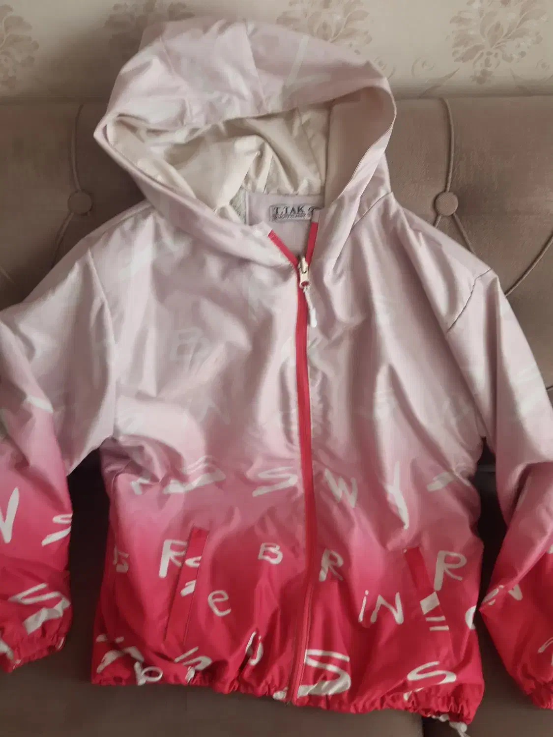 کاپشن دخترانه|کفش و لباس بچه|محمدشهر, سیدآباد|دیوار