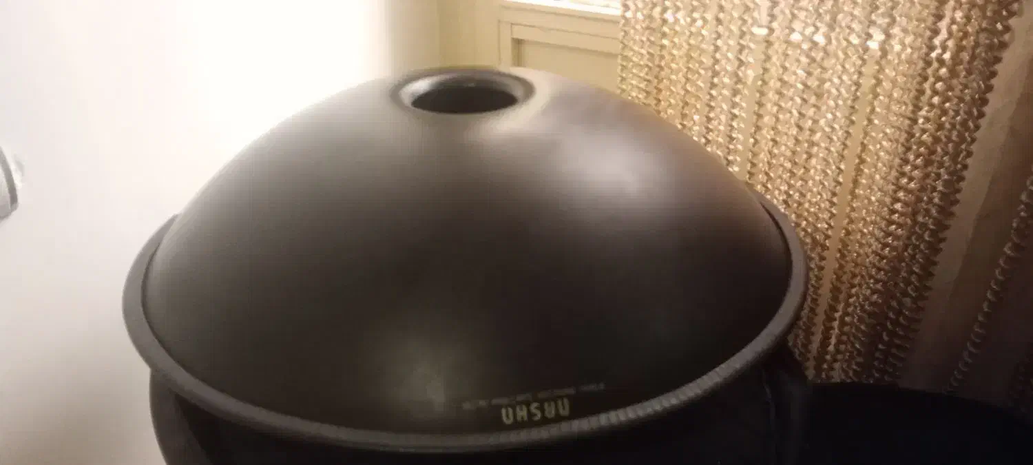 هنگدرام|درام و پرکاشن|مشکیندشت, |دیوار