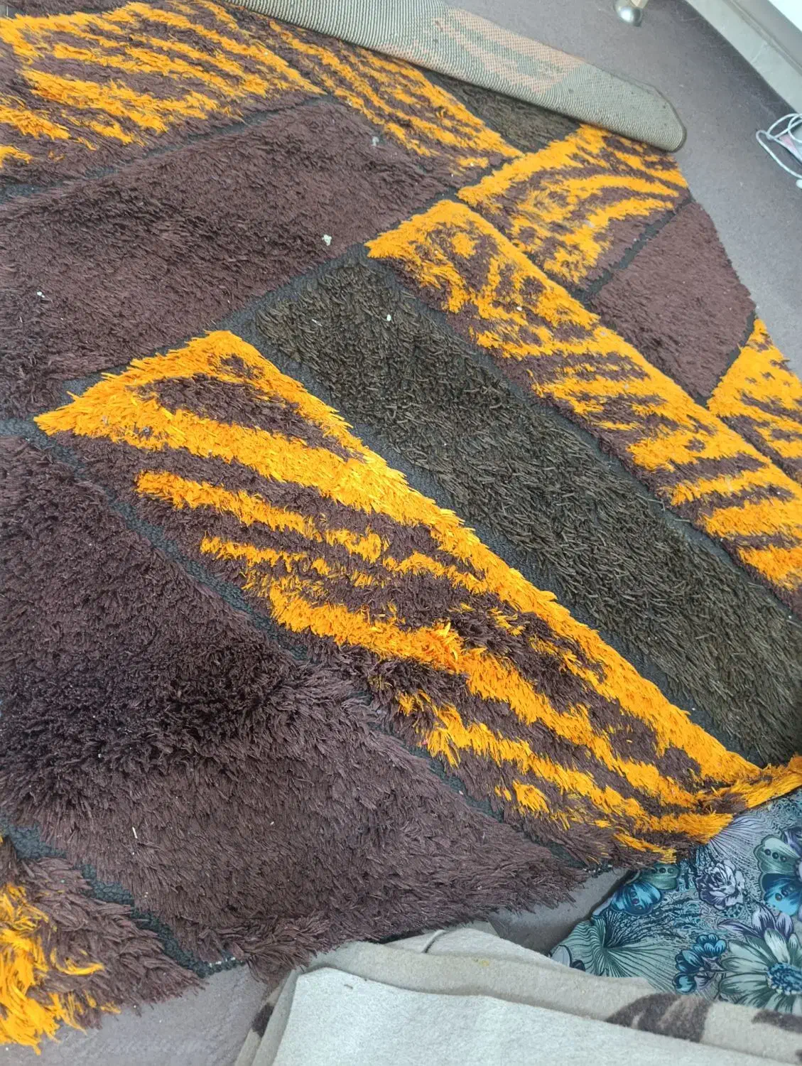 فرش|فرش|قم, پردیسان|دیوار