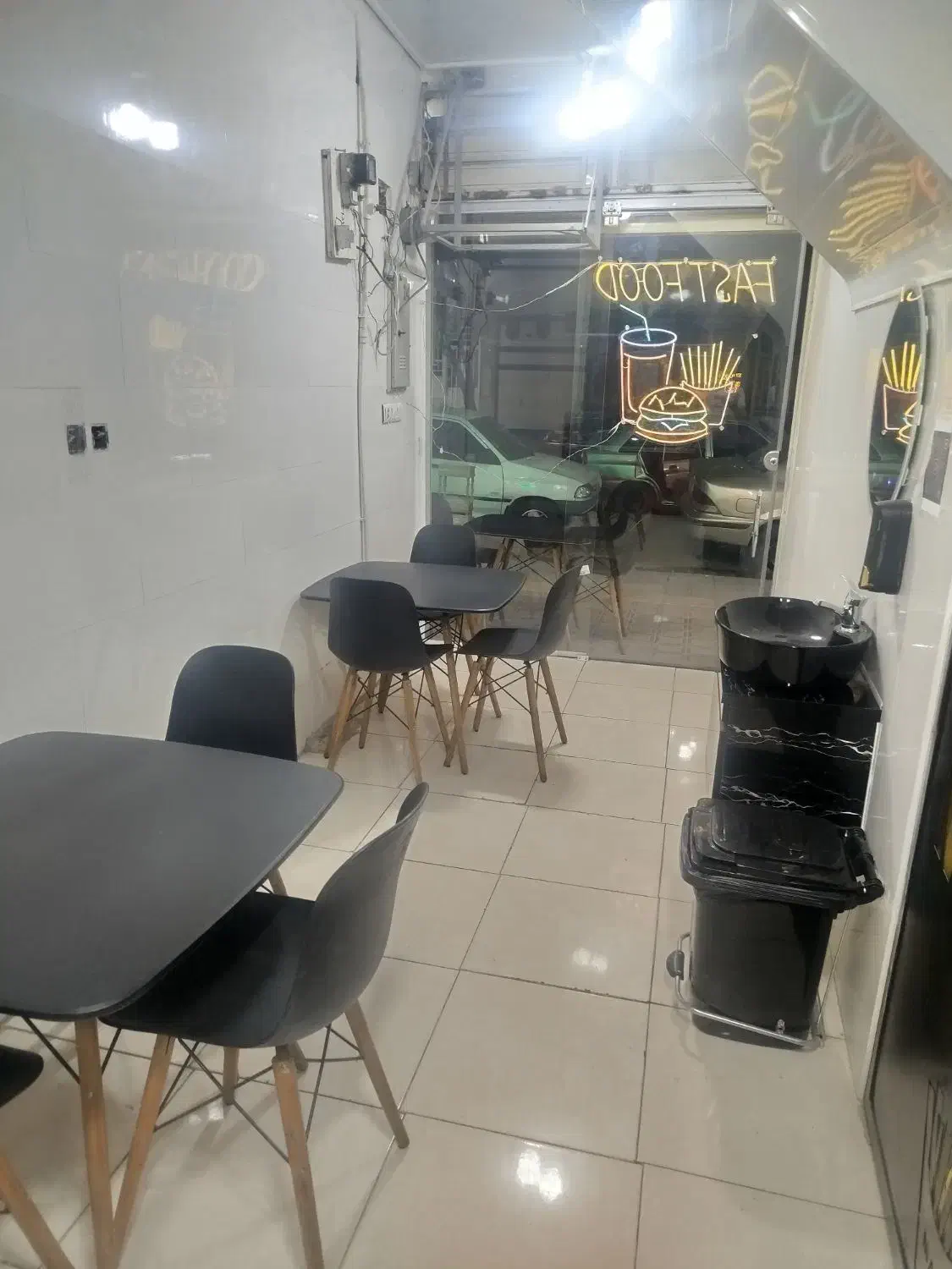 فست فود|کافی‌شاپ و رستوران|لنجان, |دیوار