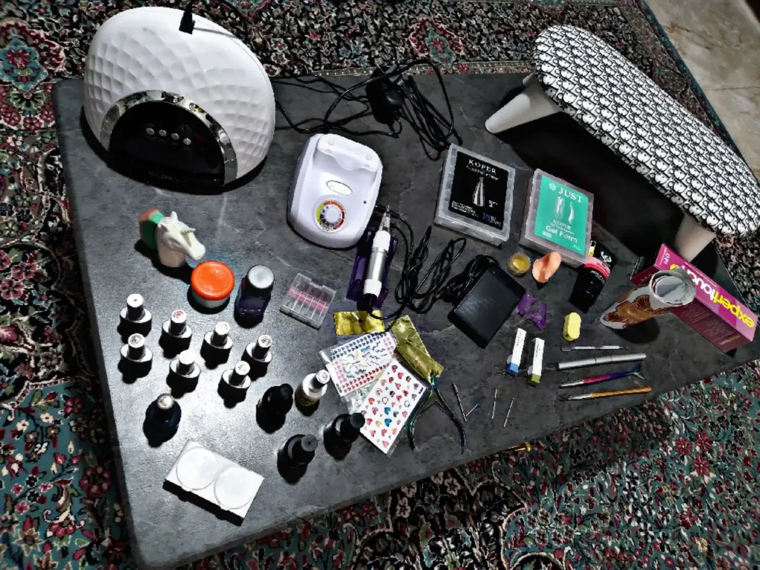 وسایل کاشت ناخن|آرایشی، بهداشتی، درمانی|کرمان, |دیوار