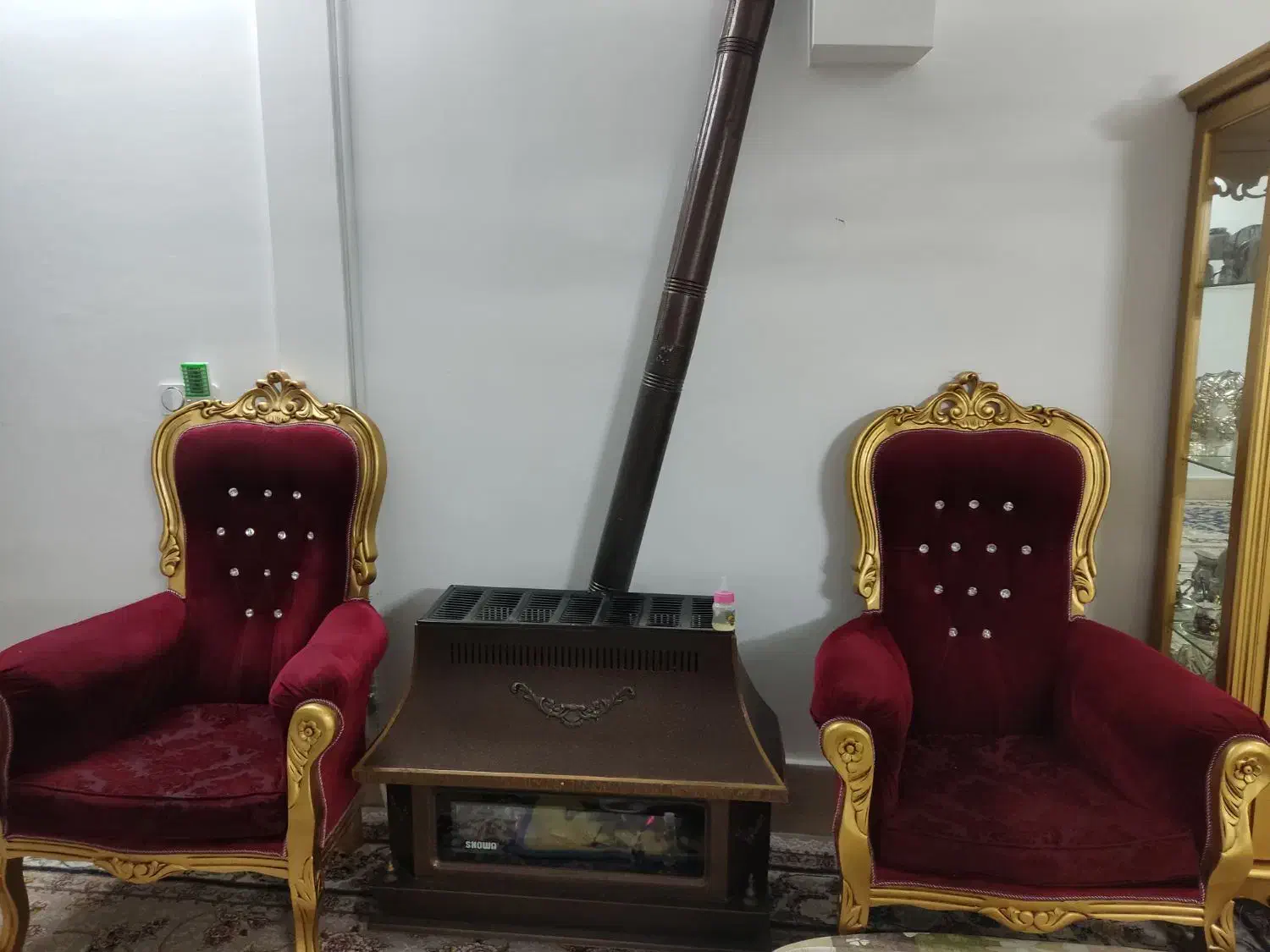 مبلمان سلطنتی|مبلمان خانگی و میز عسلی|مشهد, شهید شهریاری|دیوار