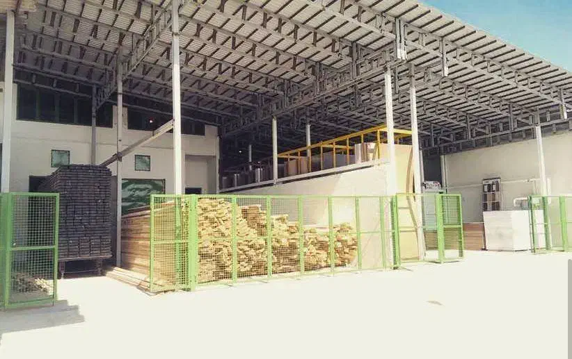 نیرو کار نقاش|استخدام صنعتی، فنی، مهندسی|عباس‌آباد, |دیوار