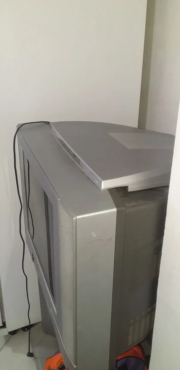 تلویزیون پاسونیک درحدنو ۱ میلیون و۵۰۰ تومان|تلویزیون و پروژکتور|اراک, |دیوار