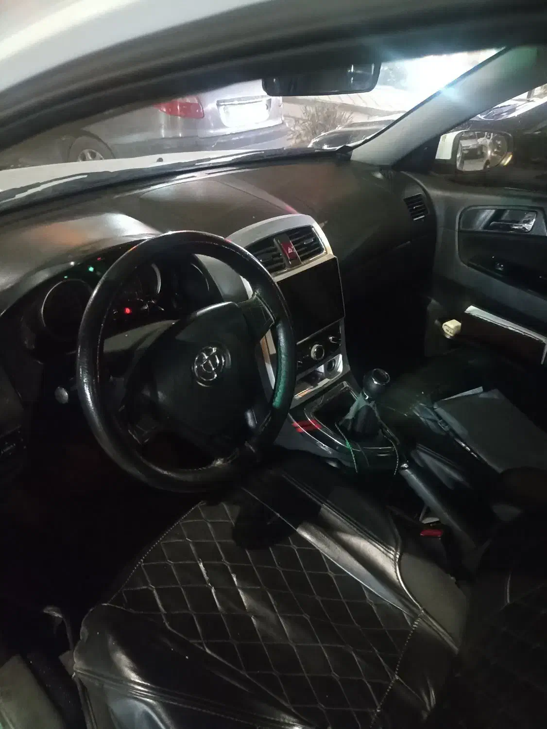 برلیانس 330 دنده ایی  96|خودرو سواری و وانت|اصفهان, بهارستان|دیوار