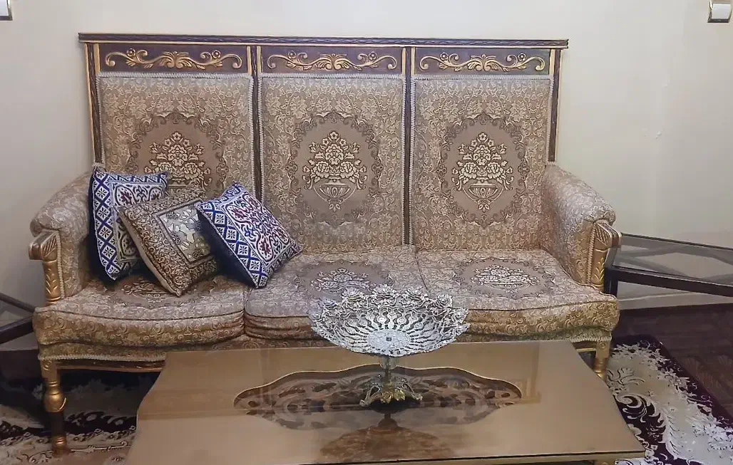 مبل ۹ نفره سلطنتی|مبلمان خانگی و میز عسلی|شهریار, رزکان|دیوار