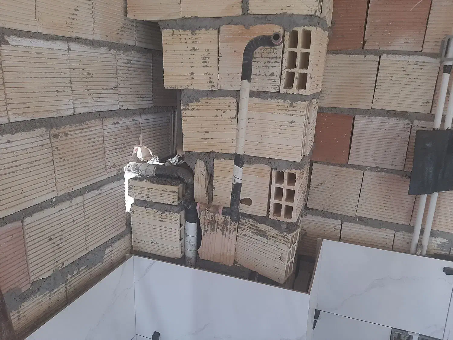 کاشی کاری و سرامیک کاری و سنگ کاری و رابیز کار|استخدام معماری، عمران و ساختمانی|قم, مسکن مهر|دیوار