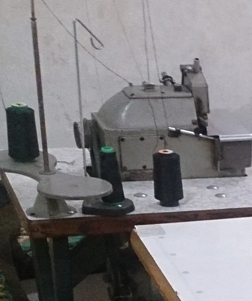 فرورشی|چرخ خیاطی و ریسندگی|بروجرد, |دیوار