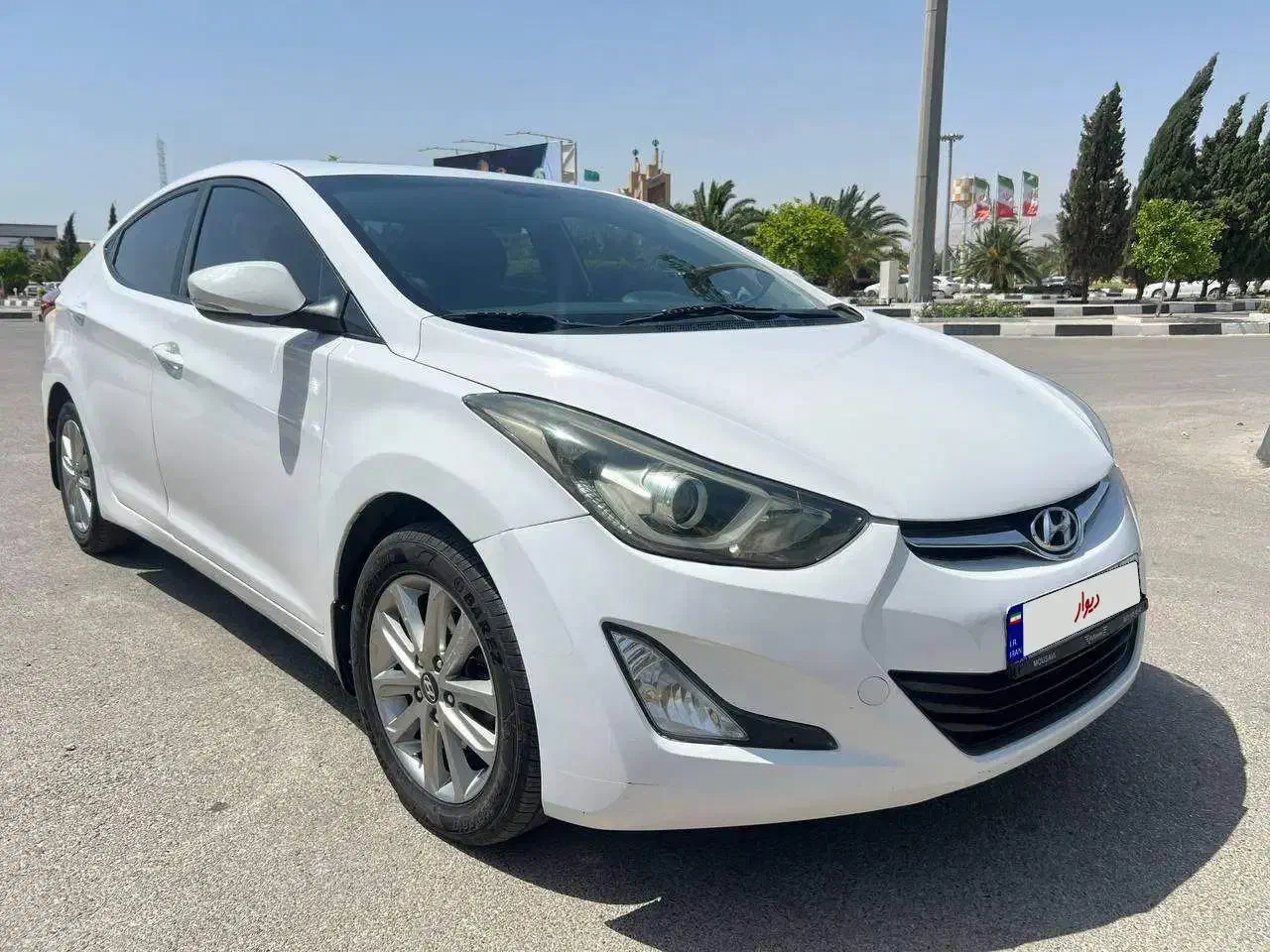 اجاره خودرو هیوندا النترا2016|خودرو اجاره‌ای|شیراز, فرودگاه شهید دستغیب شیراز|دیوار