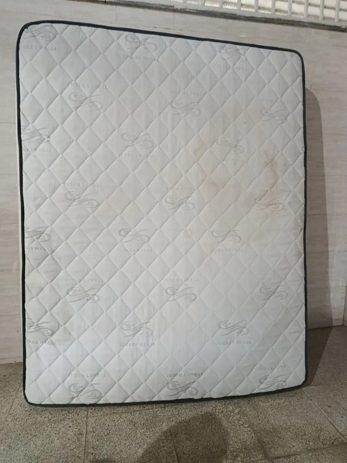 تشک|تشک تختخواب|سنندج, |دیوار