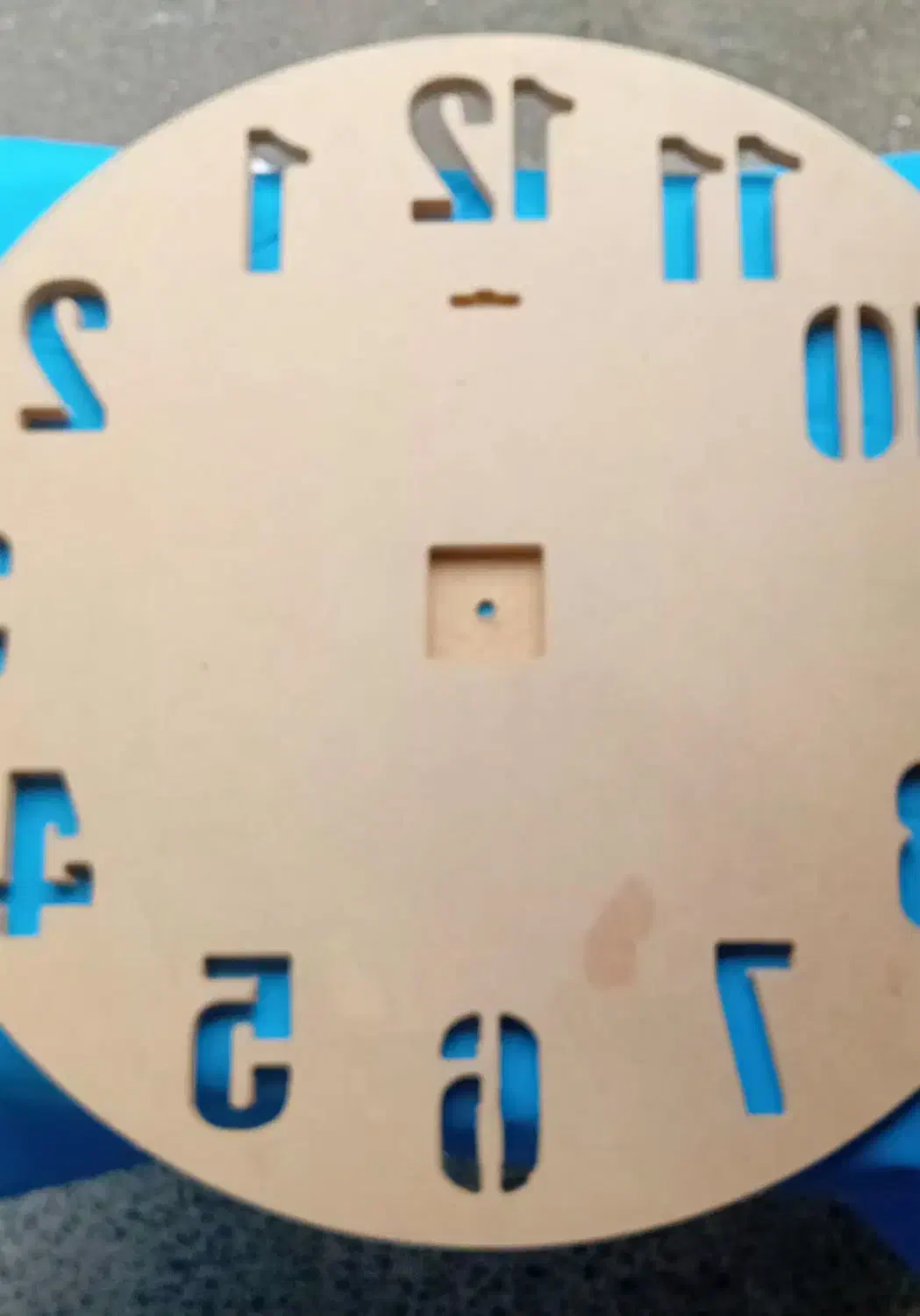 چوب ام دی اف خام برش خورده ساعت مناسب رزین|ساعت دیواری و تزئینی|رشت, کوی مهر|دیوار