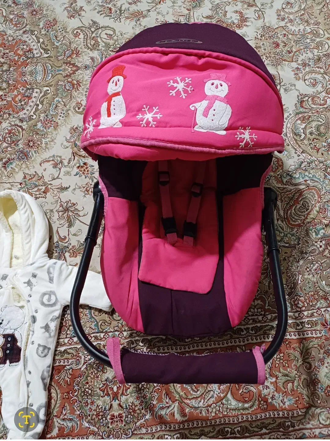 کریر مارک دلیجان و لباس سرهمی|اسباب و اثاث بچه|قدس, شهرقدس|دیوار