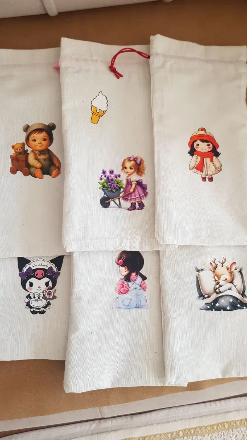 محافظ ریشه فرش و کیسه لقمه مدرسه|عمده‌فروشی|اشنویه, |دیوار