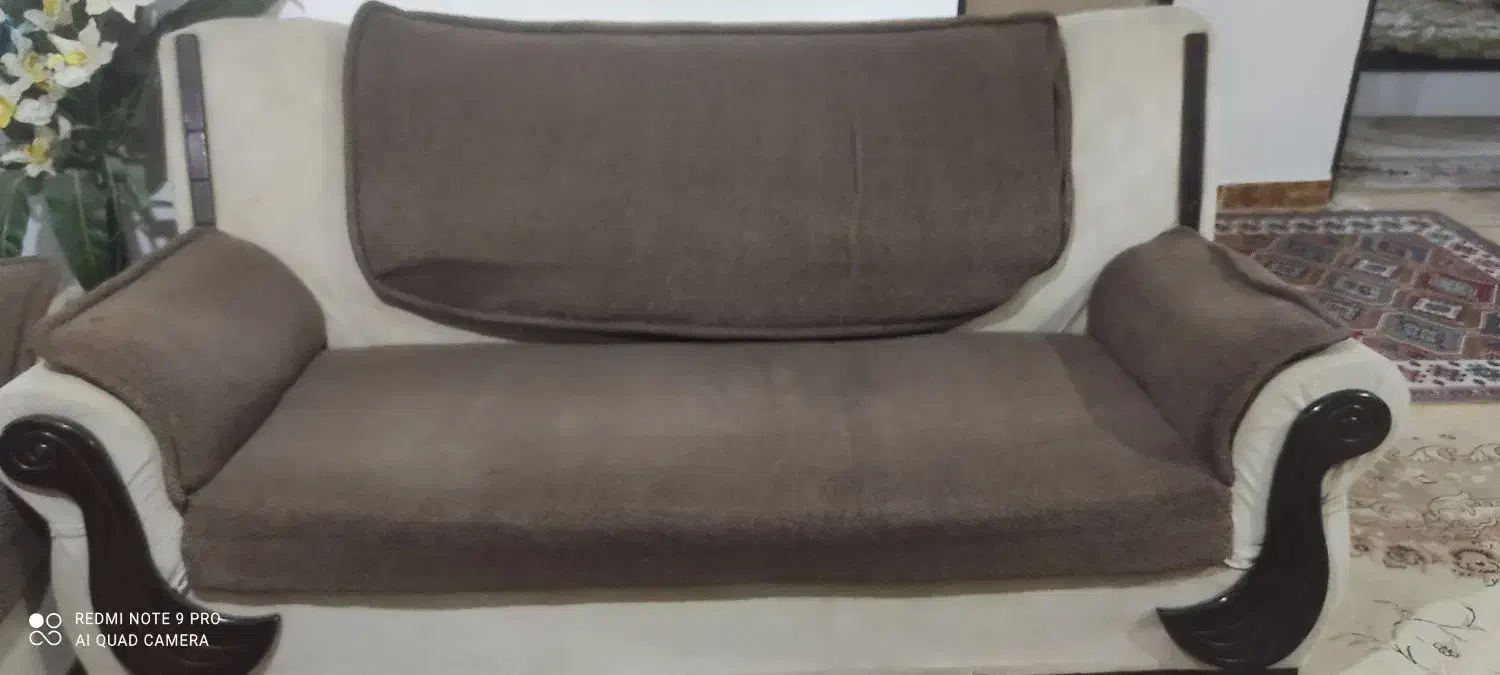 فروش فوری مبل راحتی 7نفره با میز عسلی|مبلمان خانگی و میز عسلی|آزادشهر, |دیوار