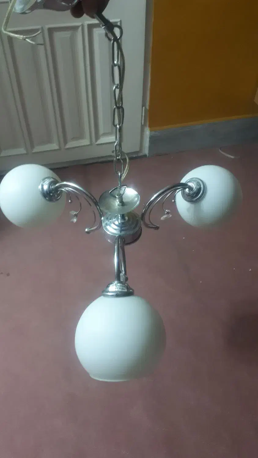 لوستر سه شاخه|لوستر و چراغ آویز|مشهد, گوهرشاد|دیوار