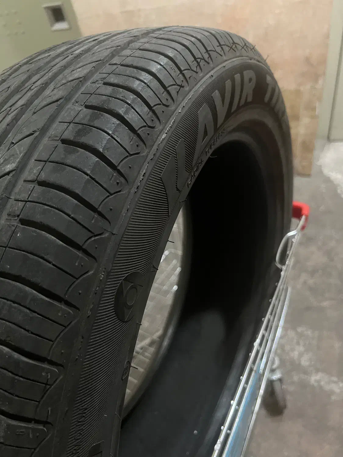 یک جفت لاستیک 19 کویر|قطعات یدکی و لوازم جانبی|تهران, نگین غرب|دیوار