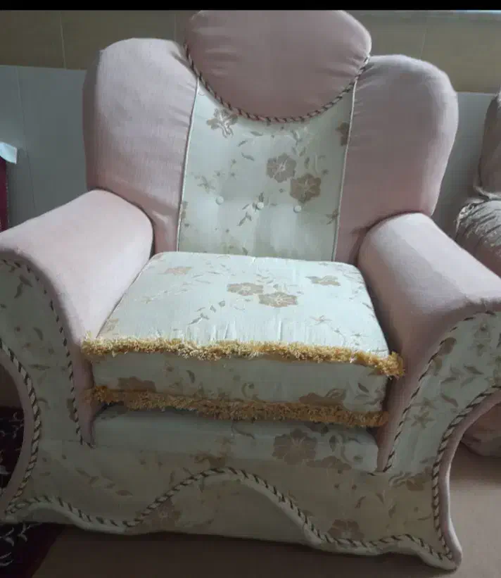 مبل راحتی|مبلمان خانگی و میز عسلی|قم, آزادگان|دیوار