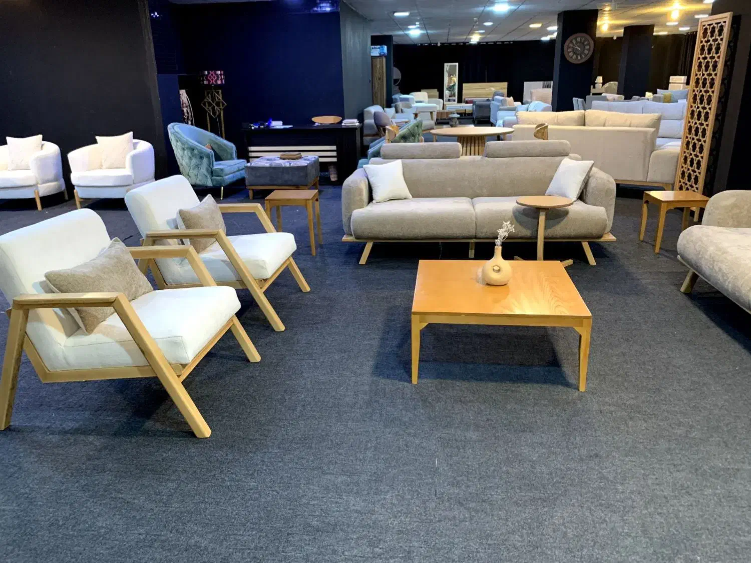 مبل کمجا / چستر+مدل نازنین|مبلمان خانگی و میز عسلی|بندرعباس, |دیوار