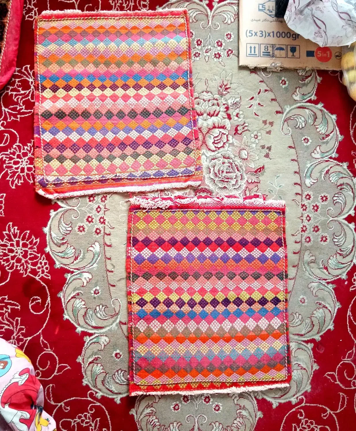 گبه پشتی مناسب تزئین و آثار دستی|گلیم، جاجیم، گبه|شهرضا, |دیوار