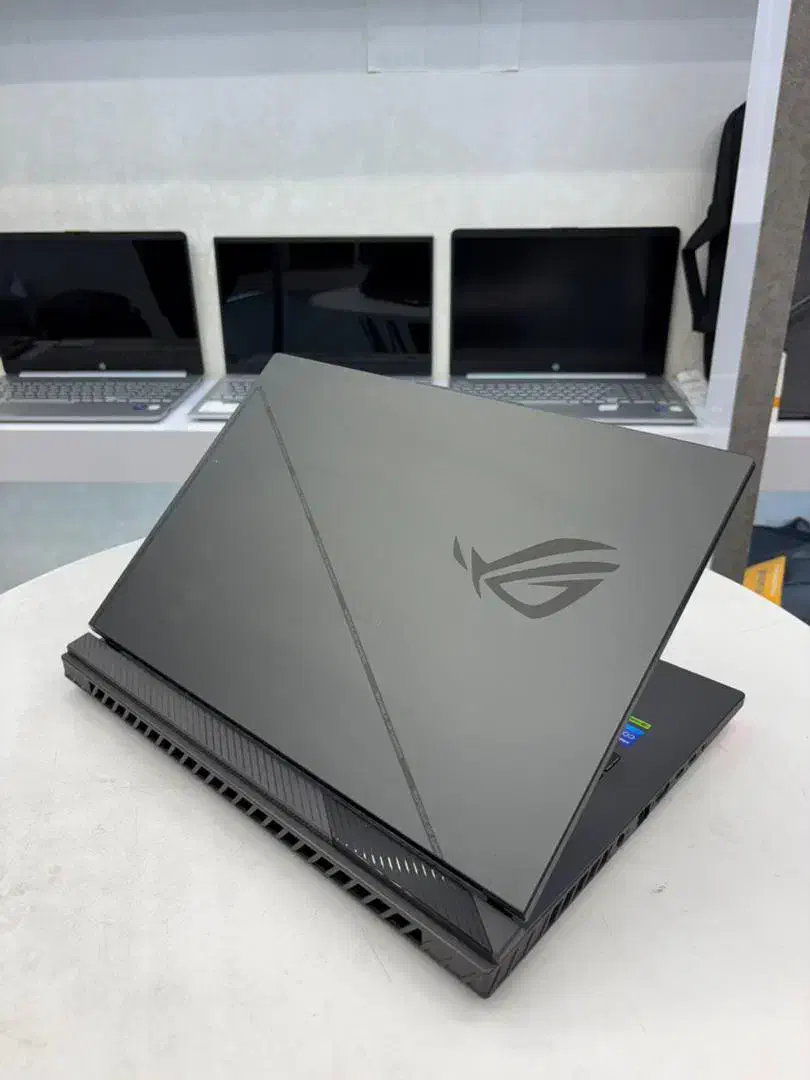 فروش انواع لپ تاپ و سرفیس استوک با ضمانت قیمتی|رایانه همراه|اراک, |دیوار